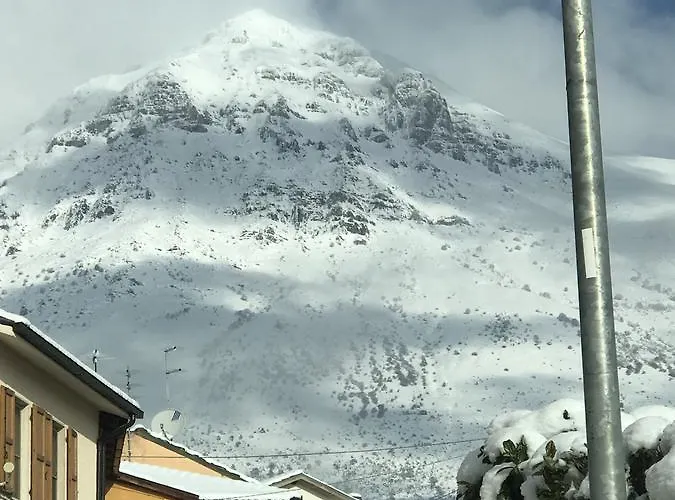 Mo•si 3* Massa d'Albe